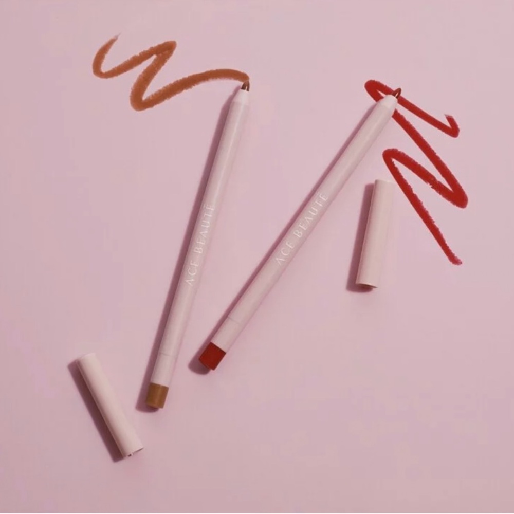 ACE BEAUTÉ
Draw It Lip Liner Duo